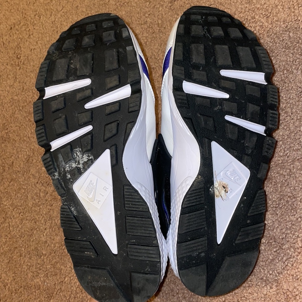 Nike Huaraches - Picture 4 of 4